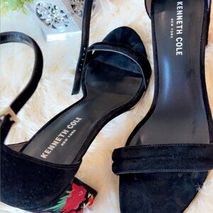 Kenneth Cole Elegant Black Heels